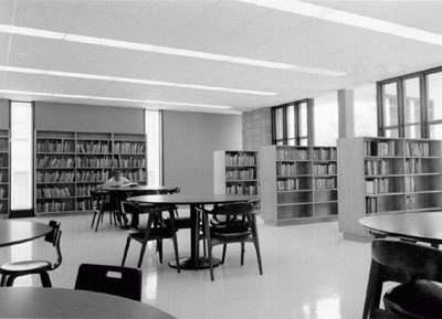 Interior de la Biblioteca Eureka Valley ca. 1961